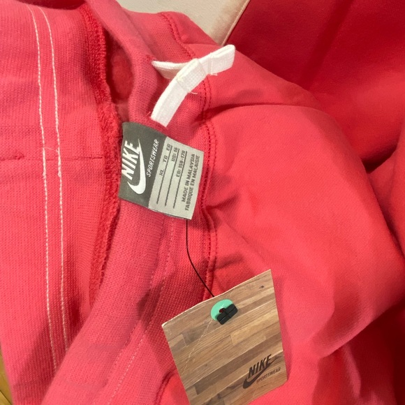 (Bundle 2/$25) NWT Sweatpants Nike XL (Junior) - Picture 2 of 6